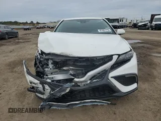 2023 Toyota Camry SE with VIN 4T1T11AK7PU794008, listed as a Copart auction lot 87601715 with 22,560 mi miles and Salvage Title. Bid and sale history available at DreamBid. Image 5.