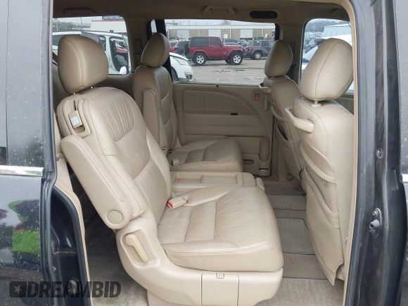 2006 Honda Odyssey EX-L with VIN 5FNRL38716B011262, listed as a IAAI auction lot 41707671 with 183,861 mi miles. Bid and sale history available at carsss.com. Image 8.