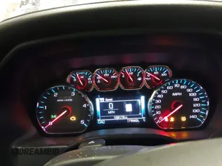 2019 Chevrolet Silverado 2500HD LTZ with VIN 1GC1KTEY6KF267304, listed as a IAAI auction lot 41394062 with 108,179 mi miles. Bid and sale history available at carsss.com. Image 7.