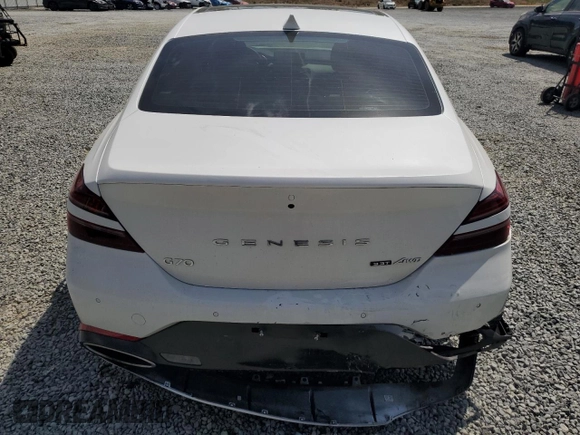 2023 Genesis G70 3.3T z VIN KMTG54TE1PU122398, wystawiony jako Copart lot #54172885 z przebiegiem 10 486 mil mil oraz Szkoda całkowita • Salvage title. Historia ofert i sprzedaży dostępna na DreamBid. Obrazek 6.