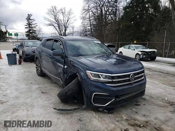 2021 Volkswagen Atlas SEL Premium R-Line with VIN 1V2FE2CA3MC206217, listed as a Copart auction lot 42675215 with 61,723 mi miles and Salvage title. Bid and sale history available at DreamBid. Image 11.
