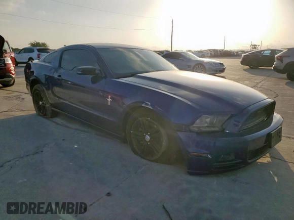 2013 Ford Mustang V6 with VIN 1ZVBP8AM1D5256853, listed as a Copart auction lot 65688035 with 142,838 mi miles and Clean title. Bid and sale history available at DreamBid. Image 4.