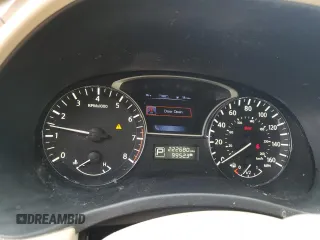 2015 Nissan Pathfinder Platinum with VIN 5N1AR2MM1FC601911, listed as a Copart auction lot 59238095 with 222,680 mi miles and Salvage title. Bid and sale history available at DreamBid. Image 9.