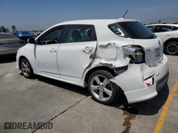 2009 Toyota Matrix S z VIN 2T1KE40E29C020329, wystawiony jako Copart lot #60878495 z przebiegiem 104 176 mil mil oraz Szkoda całkowita • Salvage title. Historia ofert i sprzedaży dostępna na DreamBid. Obrazek 2.