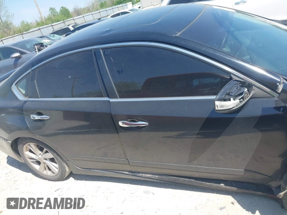 2015 Nissan Altima S with VIN 1N4AL3AP0FN381651, listed as a IAAI auction lot 42102250 with 91,670 mi miles and . Bid and sale history available at DreamBid. Image 14.
