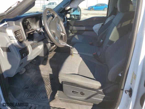 2023 Ford Super Duty F-350 SRW XL with VIN 1FT8W3BT1PEC40424, listed as a Copart auction lot 43826765 with NaN miles and Salvage Title. Bid and sale history available at carsss.com. Image 7.