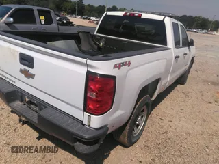 2017 Chevrolet Silverado 1500 Work Truck with VIN 1GCVKNEH5HZ255472, listed as a IAAI auction lot 39593139 with 116,806 mi miles. Bid and sale history available at carsss.com. Image 4.