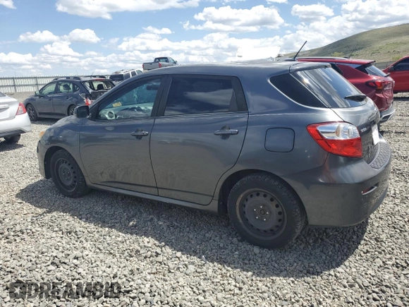 2009 Toyota Matrix S z VIN 2T1LE40E49C004413, wystawiony jako Copart lot #57530165 z przebiegiem 293 564 mil mil oraz Czysty tytuł • Clean title. Historia ofert i sprzedaży dostępna na DreamBid. Obrazek 2.