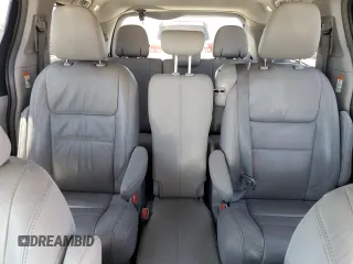 2017 Toyota Sienna XLE Auto Access Seat with VIN 5TDYZ3DC1HS838612, listed as a Copart auction lot 61286525 with 269,050 mi miles and Clean title. Bid and sale history available at DreamBid. Image 10.