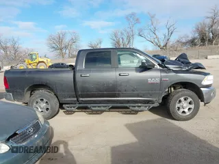 2018 Ram 2500 Big Horn with VIN 3C6UR5DJ8JG283615, listed as a IAAI auction lot 41276125 with 72,740 mi miles. Bid and sale history available at carsss.com. Image 14.