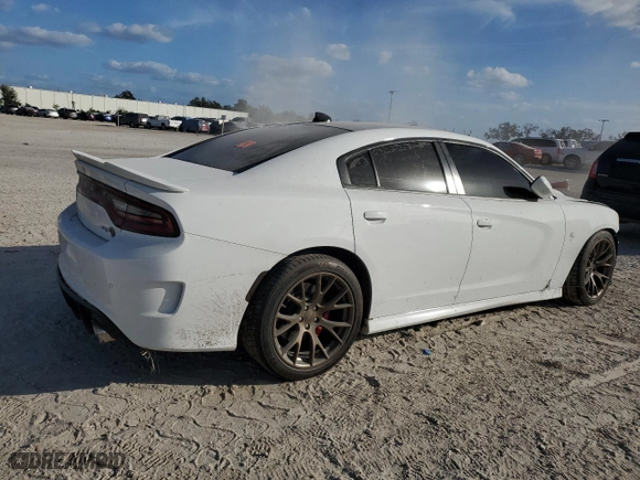 2017 Dodge Charger SRT Hellcat with VIN 2C3CDXL91HH566989, listed as a Copart auction lot 80456304 with 31,434 mi miles and Salvage Title. Bid and sale history available at carsss.com. Image 3.