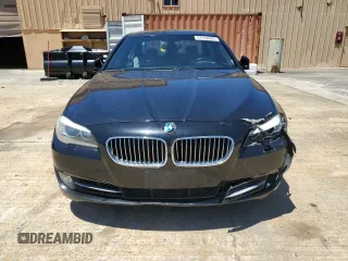 2012 BMW 5 Series 535i z VIN WBAFR7C51CC808325, wystawiony jako Copart lot #57552695 z przebiegiem 167 528 mil mil oraz Szkoda całkowita • Salvage title. Historia ofert i sprzedaży dostępna na DreamBid. Obrazek 5.