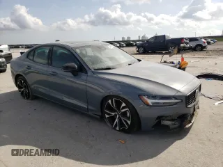 2024 Volvo S60 Core Dark Theme with VIN 7JRL12FK5RG320466, listed as a Copart auction lot 44786145 with 21,130 mi miles and Salvage title. Bid and sale history available at DreamBid. Image 4.