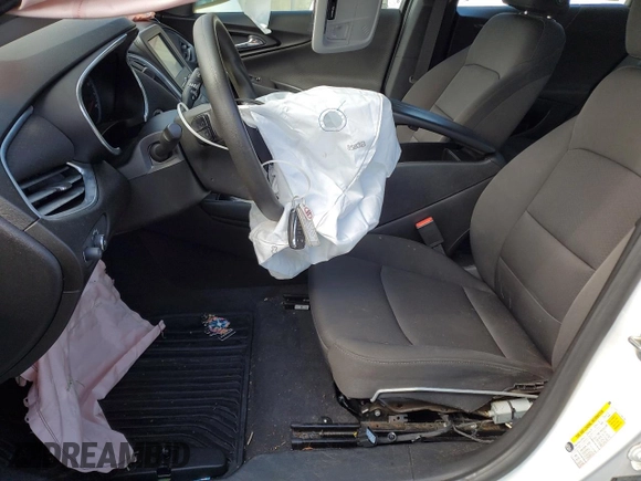2018 Chevrolet Malibu LT z VIN 1G1ZD5ST6JF266758, wystawiony jako Copart lot #48915725 z przebiegiem 92 105 mil mil oraz Nie do naprawy • Non repairable. Historia ofert i sprzedaży dostępna na DreamBid. Obrazek 7.