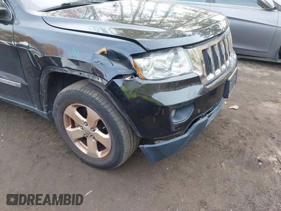 2013 Jeep Grand Cherokee Limited with VIN 1C4RJEBG6DC656719, listed as a IAAI auction lot 40897970 with 133,947 mi miles. Bid and sale history available at carsss.com. Image 6.