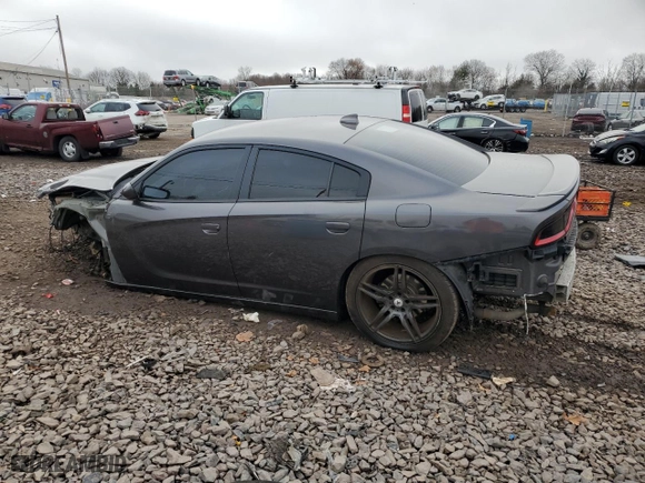 2016 Dodge Charger R/T with VIN 2C3CDXCT3GH178561, listed as a Copart auction lot 49450655 with 120,242 mi miles and Salvage Title. Bid and sale history available at carsss.com. Image 2.