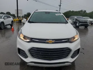 2022 Chevrolet Trax LT with VIN KL7CJPSM2NB548061, listed as a Copart auction lot 60250645 with 82,767 mi miles and Salvage title. Bid and sale history available at DreamBid. Image 5.