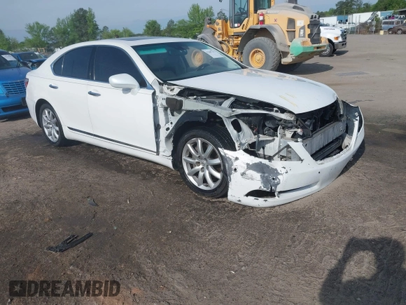2009 Lexus LS 460 z VIN JTHBL46F195087473, wystawiony jako IAAI lot #42107317 z przebiegiem 183 264 mil mil oraz . Historia ofert i sprzedaży dostępna na DreamBid. Obrazek 1.