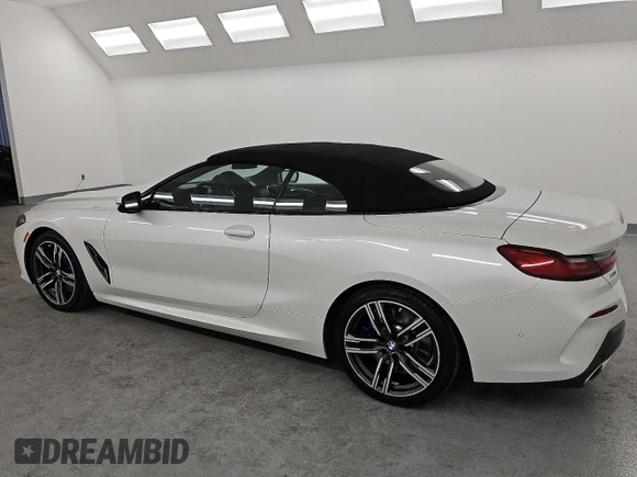 2024 BMW 8 Series 840i with VIN WBADZ4C07RCR83052, listed as a Copart auction lot 49507695 with 22,003 mi miles and Clean Title. Bid and sale history available at carsss.com. Image 2.
