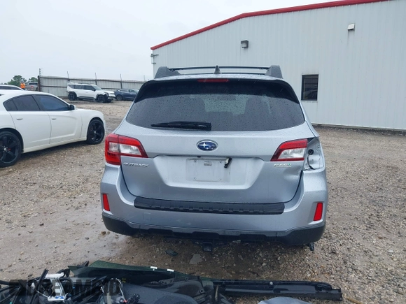 2017 Subaru Outback Premium z VIN 4S4BSACC9H3260921, wystawiony jako IAAI lot #42478160 z przebiegiem 158 703 mil mil oraz . Historia ofert i sprzedaży dostępna na DreamBid. Obrazek 17.