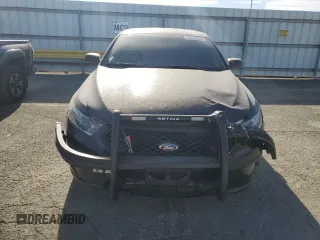 2013 Ford Police Interceptor with VIN 1FAHP2M81DG143522, listed as a Copart auction lot 51243995 with 303,703 mi miles and Salvage title. Bid and sale history available at DreamBid. Image 5.