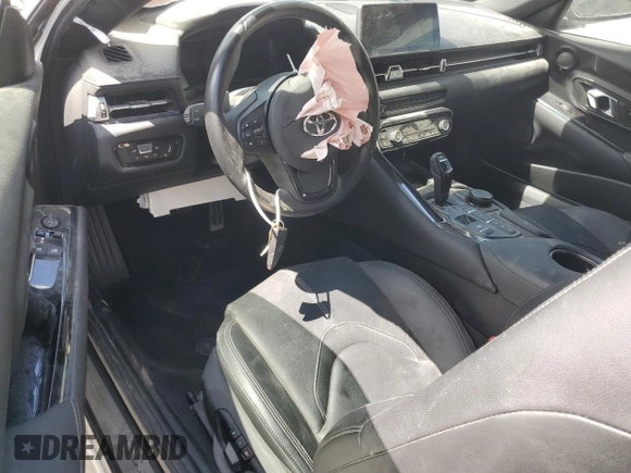 2021 Toyota Supra 3.0 with VIN WZ1DB0C05MW041106, listed as a Copart auction lot 48936695 with Not provided miles and Clean title. Bid and sale history available at DreamBid. Image 8.