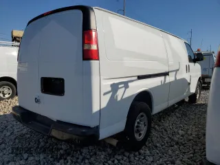 2015 Chevrolet Express Cargo with VIN 1GCZGUCG4F1248614, listed as a Copart auction lot 48747805 with 196,403 mi miles and Clean title. Bid and sale history available at DreamBid. Image 3.