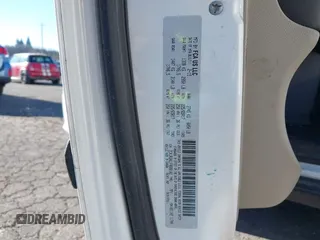 2015 Ram Cargo Van Tradesman with VIN 2C4JRGAG1FR680102, listed as a IAAI auction lot 41446358 with 271,006 mi miles. Bid and sale history available at carsss.com. Image 9.