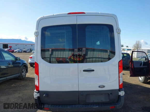 2016 Ford Transit with VIN 1FTBW2CM8GKA02613, listed as a IAAI auction lot 41990624 with 177,933 mi miles and . Bid and sale history available at carsss.com. Image 17.