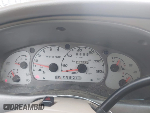 2003 Ford Explorer Sport Trac XLS z VIN 1FMZU77E13UC70160, wystawiony jako IAAI lot #41969542 z przebiegiem 217 628 mil mil oraz . Historia ofert i sprzedaży dostępna na DreamBid. Obrazek 7.