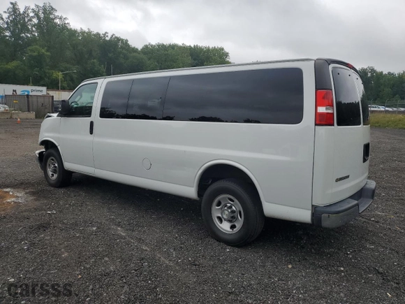 2020 Chevrolet Express Passenger LT with VIN 1GAZGPFG0L1230094, listed as a Copart auction lot 63768634 with 41,611 mi miles and Salvage Title. Bid and sale history available at carsss.com. Image 2.