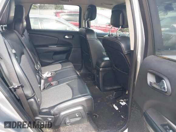 2018 Dodge Journey Crossroad with VIN 3C4PDDGG1JT430525, listed as a IAAI auction lot 40587131 with 108,564 mi miles. Bid and sale history available at carsss.com. Image 8.