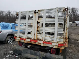 2011 Ford Super Duty F-250 SRW XL with VIN 1FTBF2AT9BEC41900, listed as a Copart auction lot 44588465 with 0 mi miles and Salvage Title. Bid and sale history available at carsss.com. Image 6.