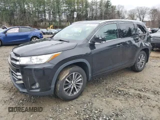2018 Toyota Highlander SE z VIN 5TDJZRFH6JS887677, wystawiony jako Copart lot #48578165 z przebiegiem 86 635 mil mil oraz Szkoda całkowita • Salvage title. Historia ofert i sprzedaży dostępna na DreamBid. Obrazek 1.