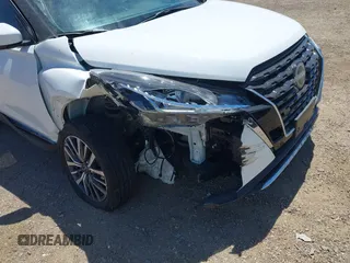 2024 Nissan Kicks SV z VIN 3N1CP5CV0RL482954, wystawiony jako IAAI lot #41978519 z przebiegiem 13 816 mil mil oraz . Historia ofert i sprzedaży dostępna na DreamBid. Obrazek 6.