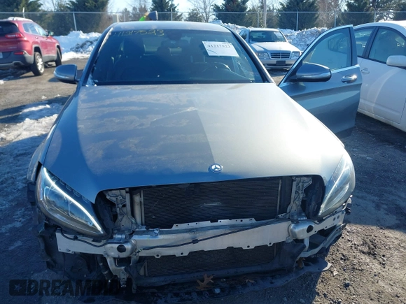 2015 Mercedes-Benz C-Class C 400 with VIN 55SWF6GB7FU018295, listed as a IAAI auction lot 41217523 with 120,822 mi miles. Bid and sale history available at carsss.com. Image 6.