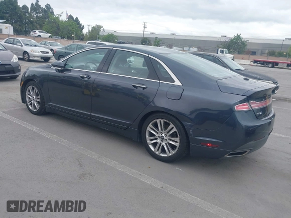 2013 Lincoln MKZ Hybrid with VIN 3LN6L2LU7DR820041, listed as a IAAI auction lot 42068963 with 265,256 mi miles. Bid and sale history available at carsss.com. Image 3.