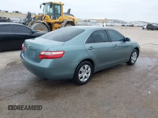 2007 Toyota Camry CE with VIN 4T1BE46KX7U651838, listed as a IAAI auction lot 41660130 with 191,619 mi miles. Bid and sale history available at carsss.com. Image 4.