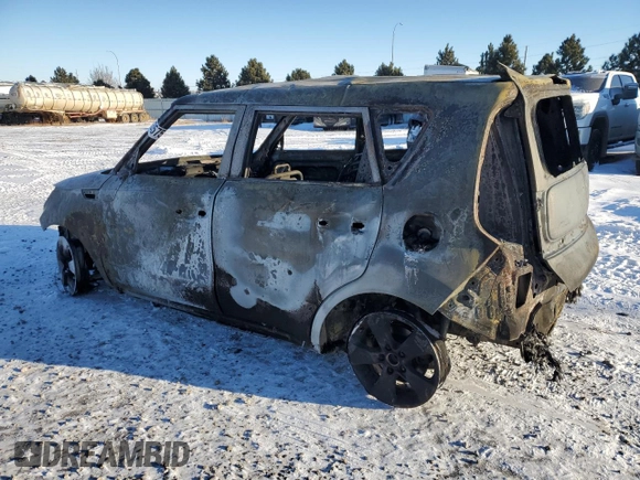 2018 Kia Soul with VIN KNDJN2A25J7570621, listed as a Copart auction lot 88435755 with 0 mi miles and Non Repairable. Bid and sale history available at carsss.com. Image 2.