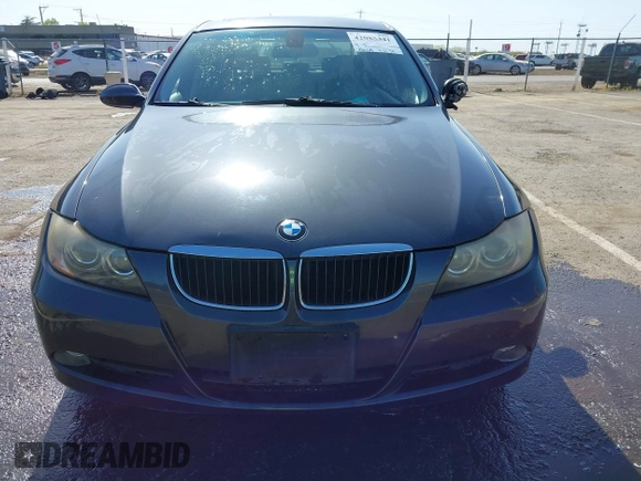 2006 BMW 3 Series 325i with VIN WBAVB13586PT20659, listed as a IAAI auction lot 42085341 with 96,128 mi miles. Bid and sale history available at carsss.com. Image 12.