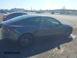 2024 Tesla Model 3 with VIN 5YJ3E1EA6RF728507, listed as a IAAI auction lot 41730403 with 17,563 mi miles and . Bid and sale history available at DreamBid. Image 13.