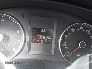 2013 Volkswagen Jetta Sedan SE with VIN 3VWDP7AJ3DM211027, listed as a IAAI auction lot 41849198 with 125,624 mi miles. Bid and sale history available at carsss.com. Image 7.
