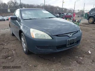 2004 Honda Accord Cpe EX with VIN 1HGCM82694A011758, listed as a IAAI auction lot 41881867 with 275,091 mi miles. Bid and sale history available at carsss.com. Image 1.