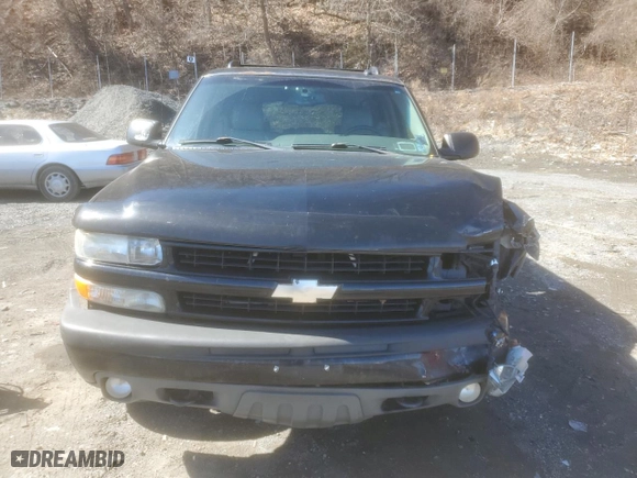 2003 Chevrolet Suburban Z71 with VIN 3GNFK16Z93G285112, listed as a Copart auction lot 49108755 with 364,468 mi miles and Salvage Title. Bid and sale history available at carsss.com. Image 5.