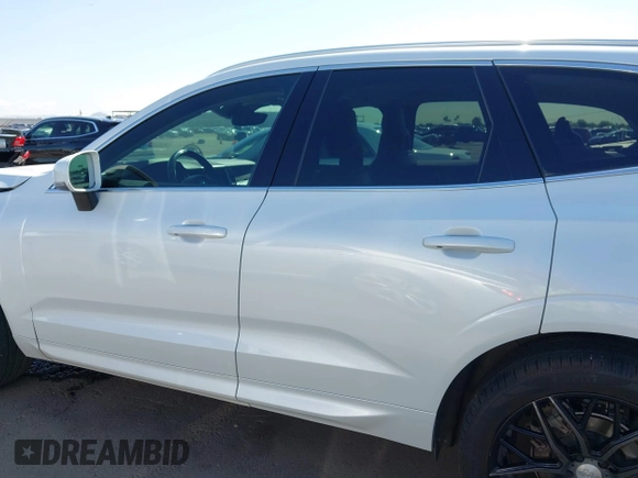 2018 Volvo XC60 Momentum с VIN YV4102RKXJ1041197, выставлен на аукционе IAAI как лот 42438998 с пробегом 110 977 миль миль и . История ставок и продаж доступна на DreamBid. Изображение 14.