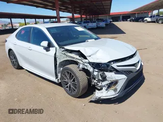 2023 Toyota Camry SE with VIN 4T1G11AK5PU126970, listed as a IAAI auction lot 42164749 with 51,623 mi miles. Bid and sale history available at carsss.com. Image 1.