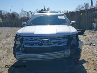 2019 Ford Explorer Limited with VIN 1FM5K8F81KGB06071, listed as a IAAI auction lot 41897131 with 69,831 mi miles and . Bid and sale history available at carsss.com. Image 13.