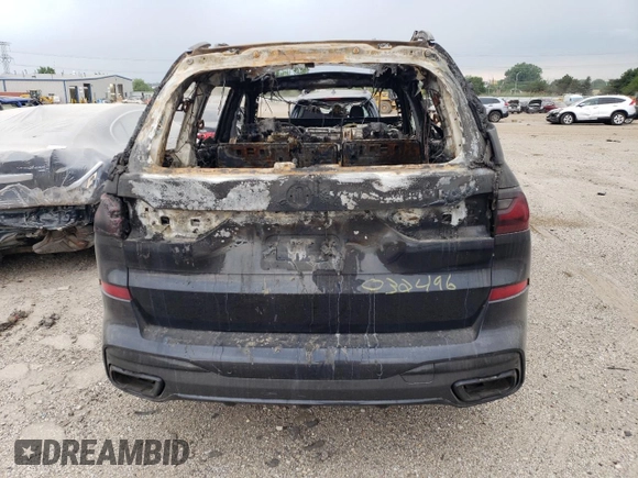2022 BMW X7 M50i with VIN 5UXCX6C01N9K20496, listed as a Copart auction lot 57682904 with 0 mi miles and Non Repairable. Bid and sale history available at carsss.com. Image 6.