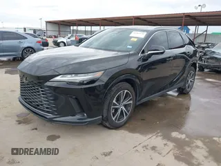 2024 Lexus RX 350 z VIN 2T2BAMBA4RC026361, wystawiony jako IAAI lot #41364276 z przebiegiem 15 528 mil mil oraz . Historia ofert i sprzedaży dostępna na DreamBid. Obrazek 2.