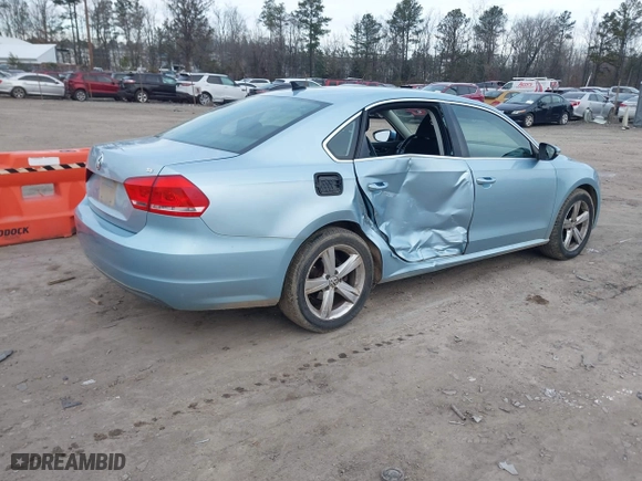 2012 Volkswagen Passat SE with VIN 1VWBH7A38CC095135, listed as a IAAI auction lot 41342748 with 229,365 mi miles. Bid and sale history available at carsss.com. Image 4.